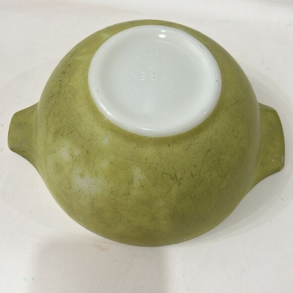 Pyrex Verde Advocada Green White Cinderella Mixing Bowl Set 3 Nesting Ovenware - Picture 16 of 17